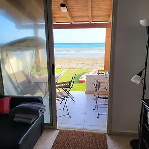 Mattis Seafront Beachhouse Dom wakacyjny Periwolia