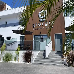 Giorgis Luxury Apartament Ajia Napa